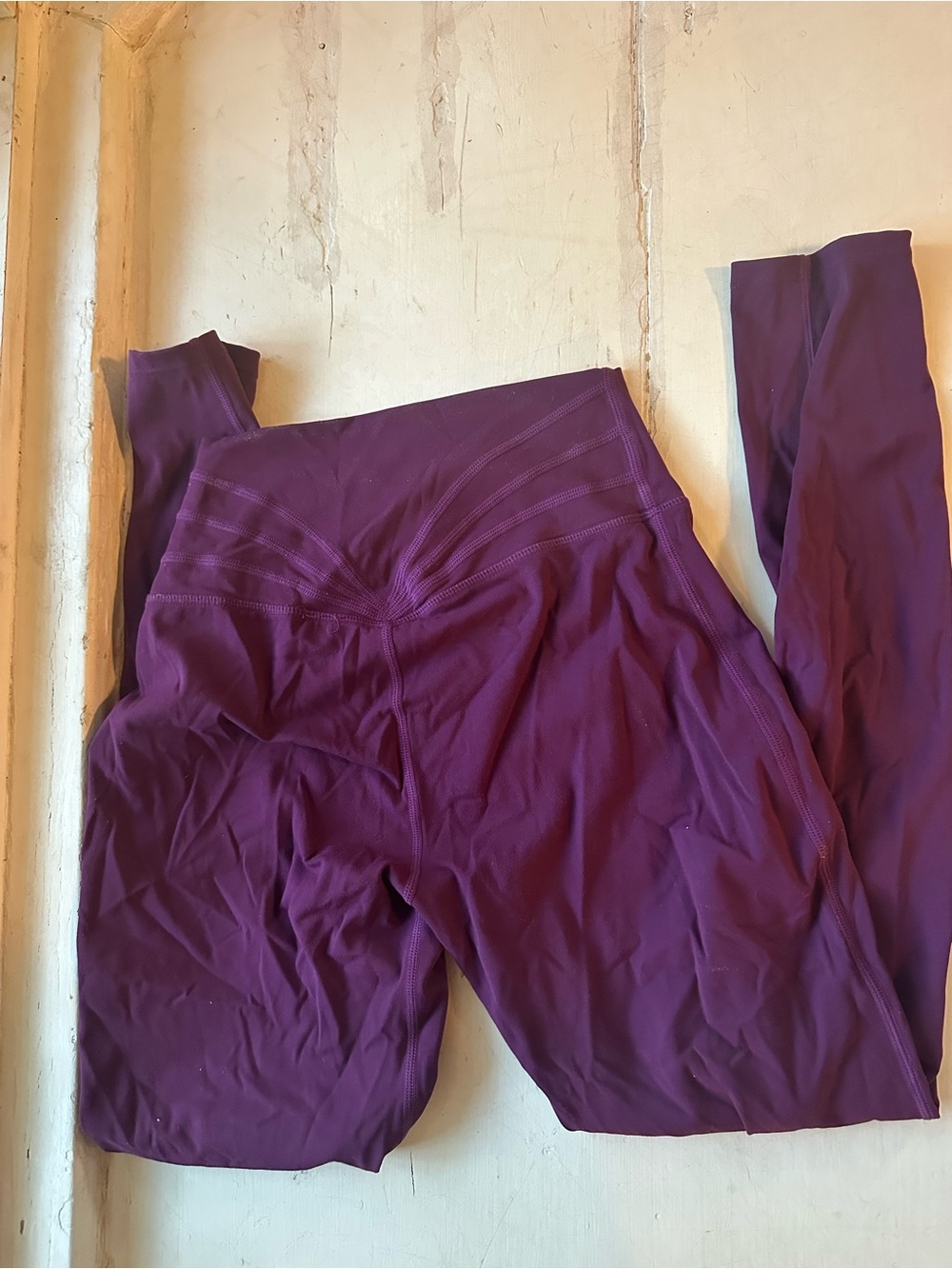High-Rise Plum Leggings - Women